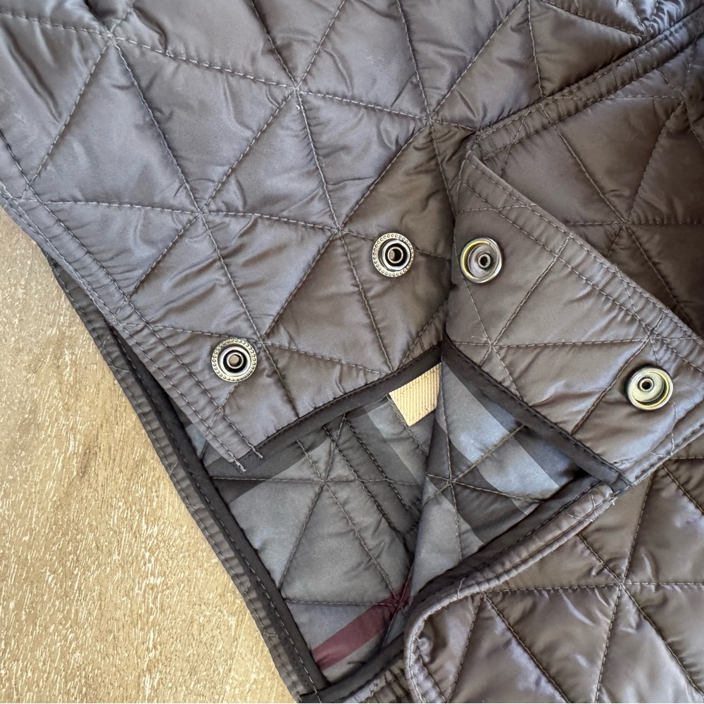 Burberry Brit Quilted Gray Women's Jacket - Picture 6 of 10